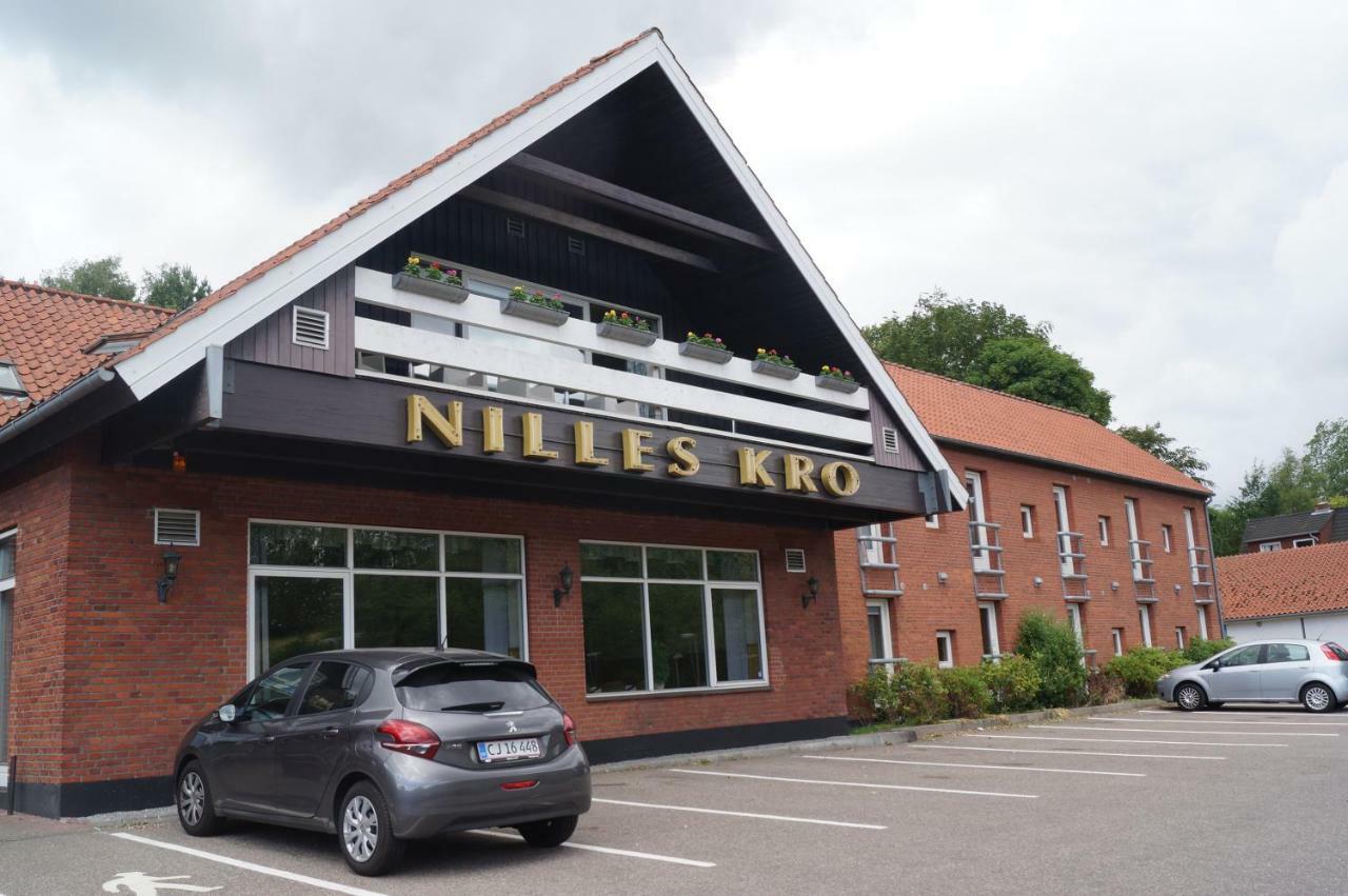 Nilles Kro Hotel Sabro Kültér fotó